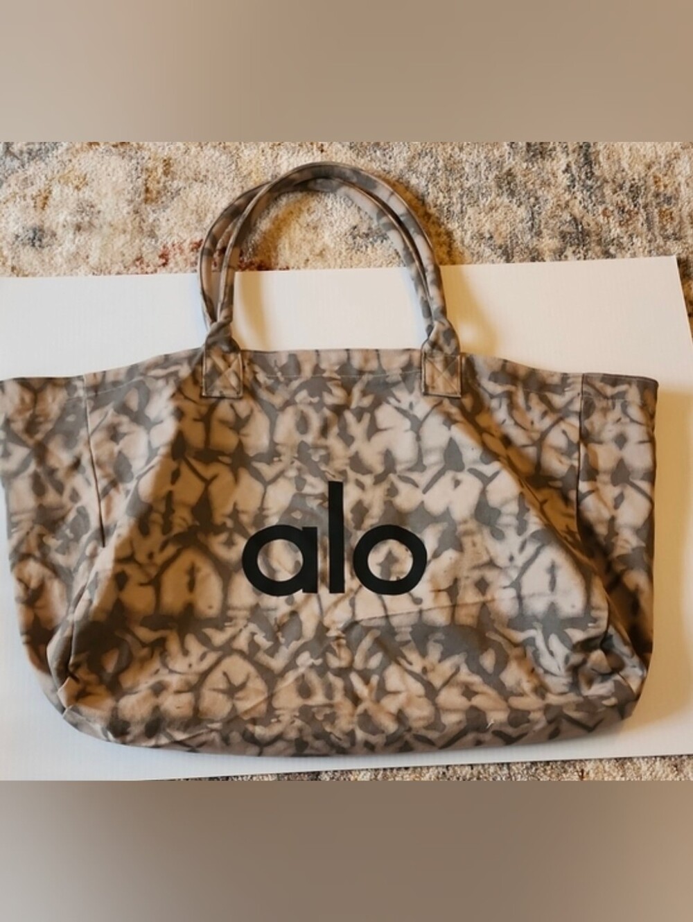 ALO Yoga Taupe and Gray Tie-Dye Logo Tote